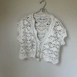 Zara ivory crochet crop top m